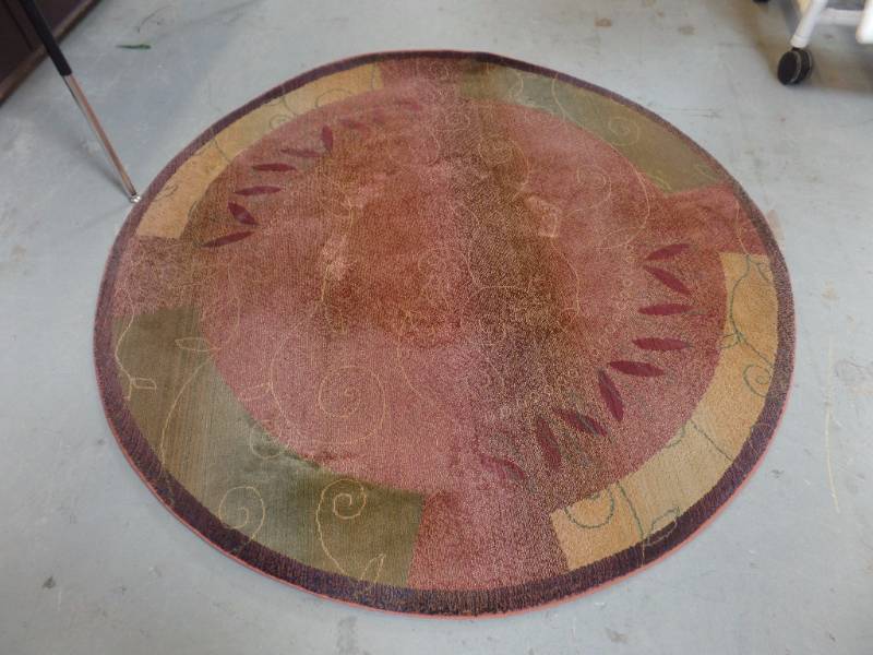 Round Rug