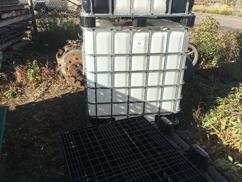 lot 61 image: Poly liquid containers