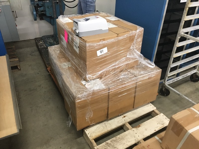 lot 91 image: Pallet lot of soap dispensers
