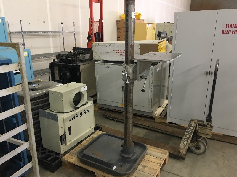 lot 93 image: Drill press stand