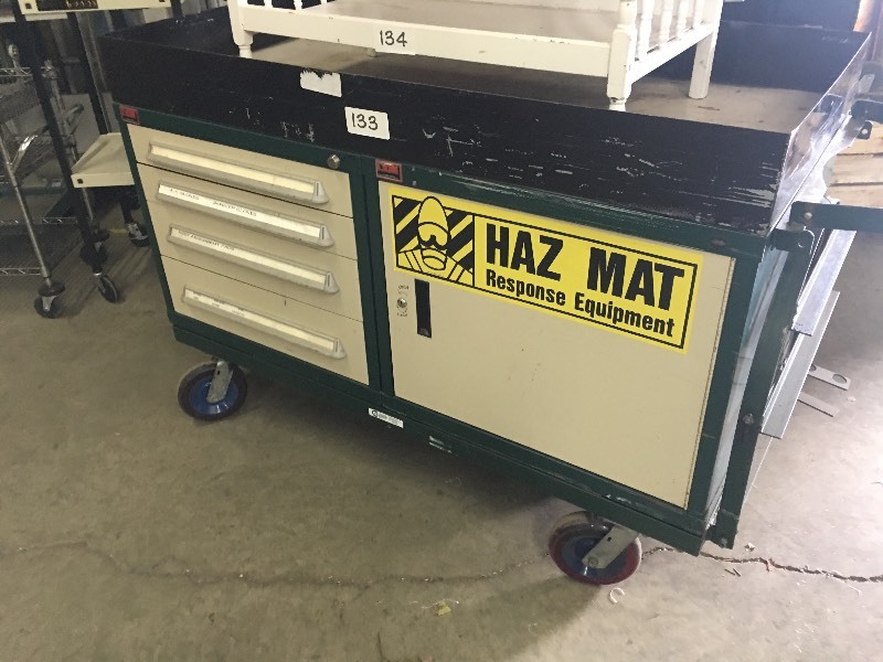 lot 133 image: Heavy duty cart