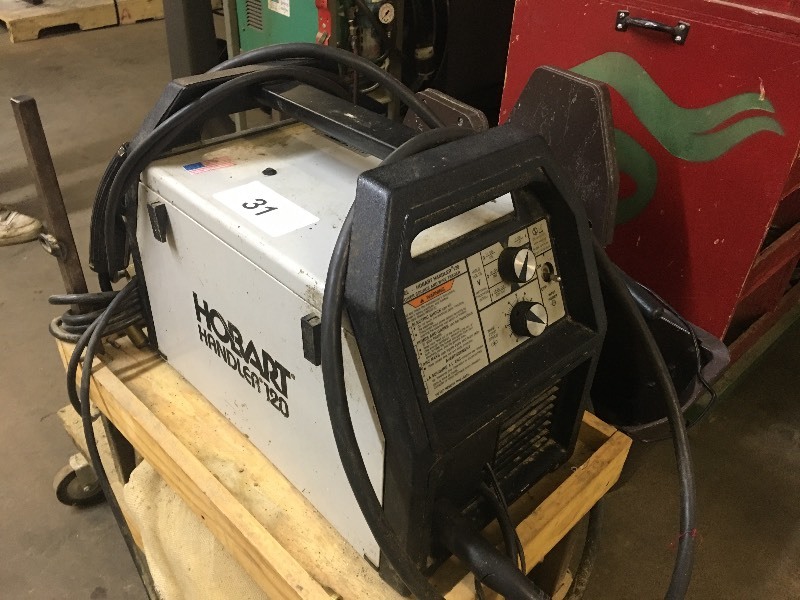 lot 31 image: Hobart wire feed welder