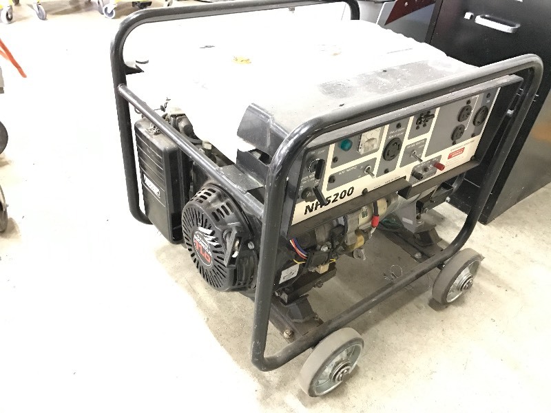 lot 132 image: Generator