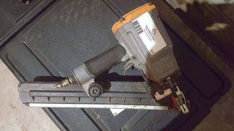 lot 11 image: Paslode Framing Nailer