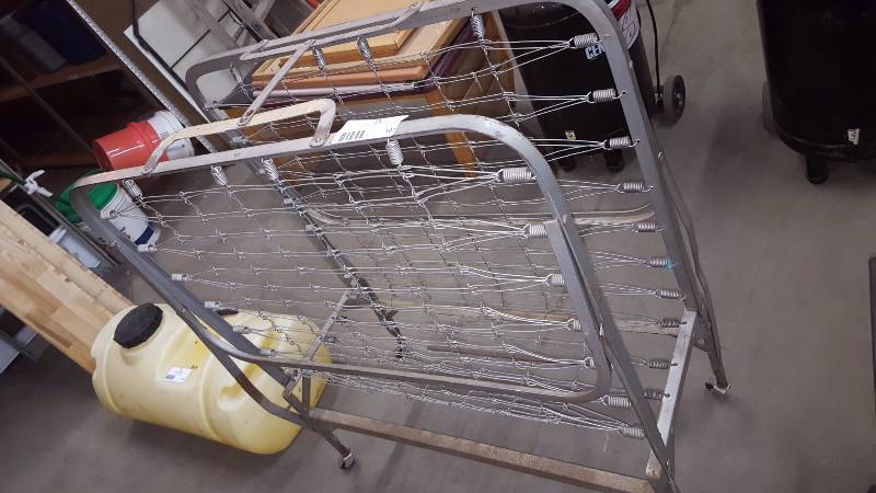 lot 107 image: Fold up Twin mattress Box Spring