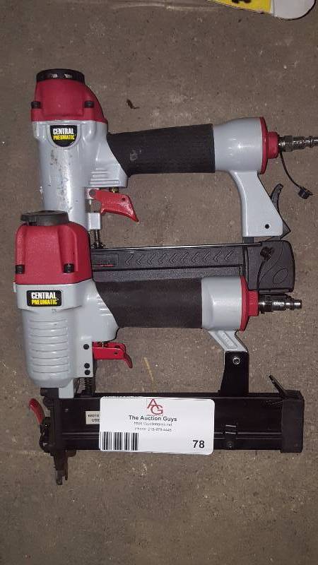 lot 78 image: Air Stapler, Air NailerStapler