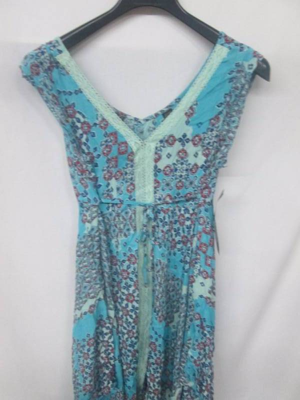 lot 65 image: Lola P Hankie Hem Dress