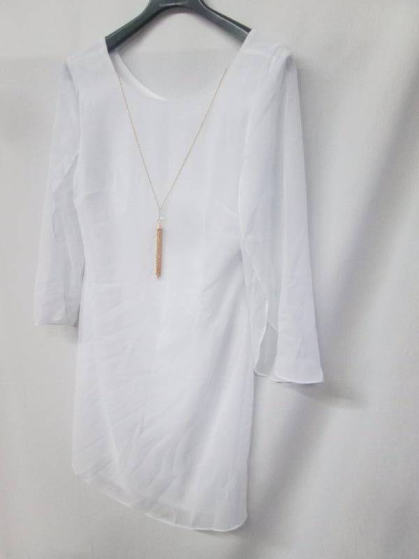 lot 71 image: Westside Misses Tulip Sleeve Dress