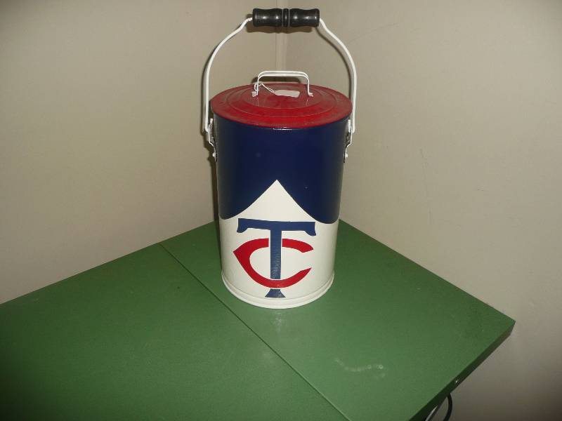 CUSTOM PAINTED MINNESOTA TWINS VINTAGE STORAGE CAN APPROX 16IN HIGH - 11IN ROUND - NICE PIECE