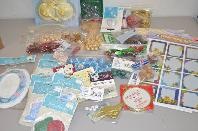 lot 147 image: Crafting