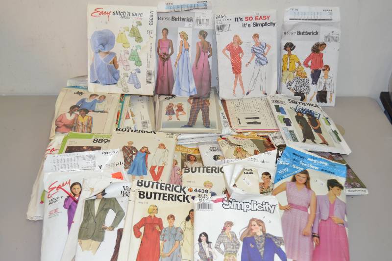 lot 149 image: Vintage sewing Patterns