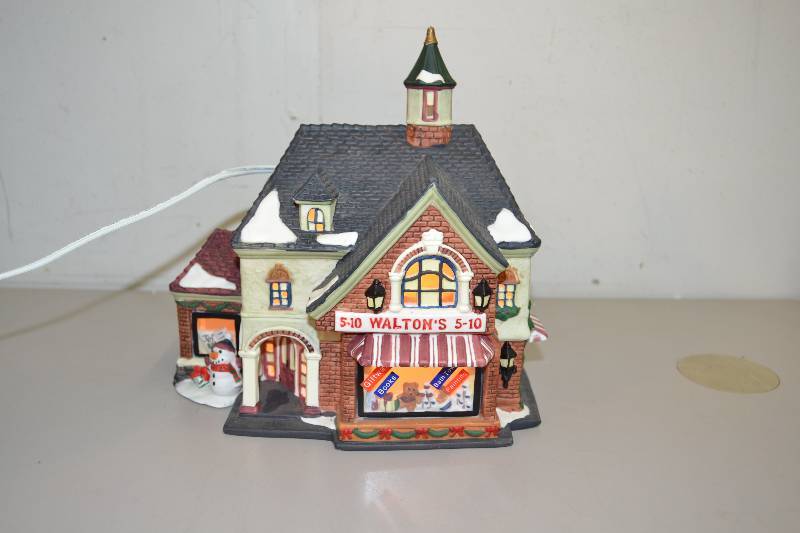 lot 222 image: Christmas Village Waltons