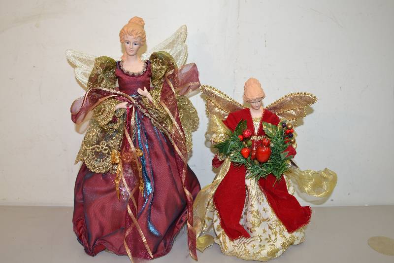 lot 237 image: Angel Tree Toppers