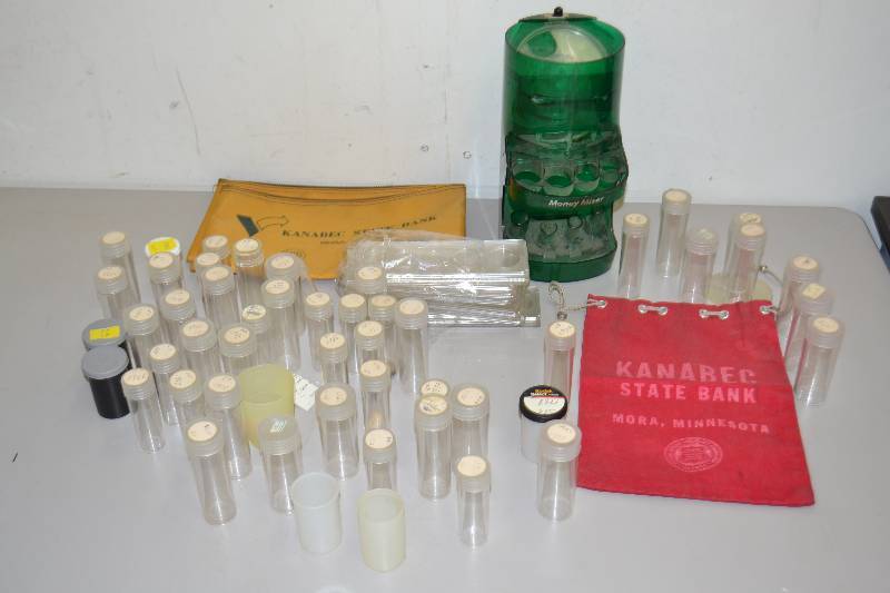 lot 76 image: Coin holders and counter