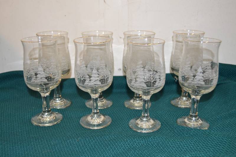 lot 132 image: Wine Glasses