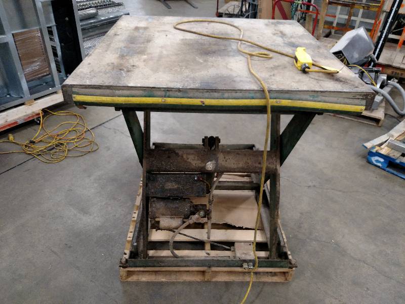 lot 3 image: Item halted.  Please contact the affiliate with questions.