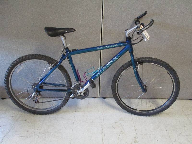 lot 16 image: Nishiki Mountain Bike