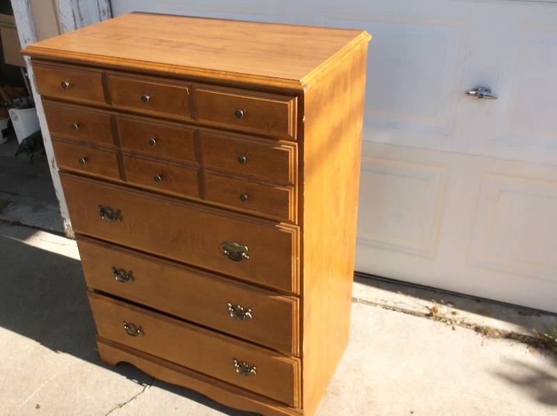 Dresser