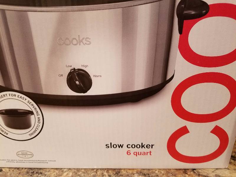 lot 51 image: Cooks...6 Quart Slow Cooker....Brand New
