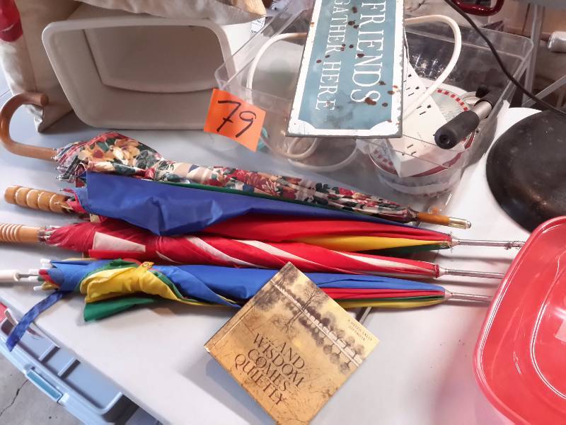 lot 79 image: Misc. items as pictured