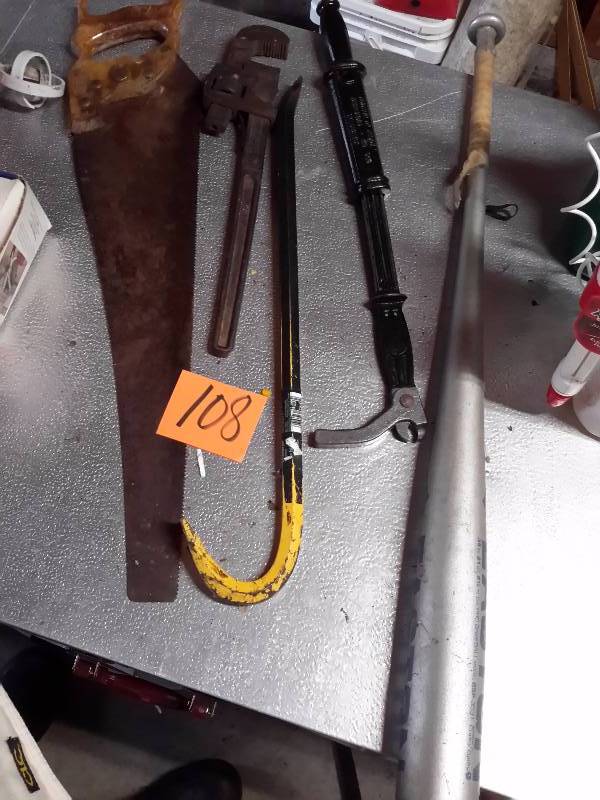 lot 108 image: Misc. tools as pictured