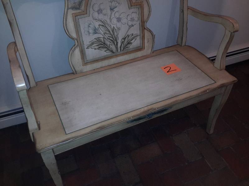 lot 2 image: Nice Light Wood Entry Way Bench with Floral painted dcor