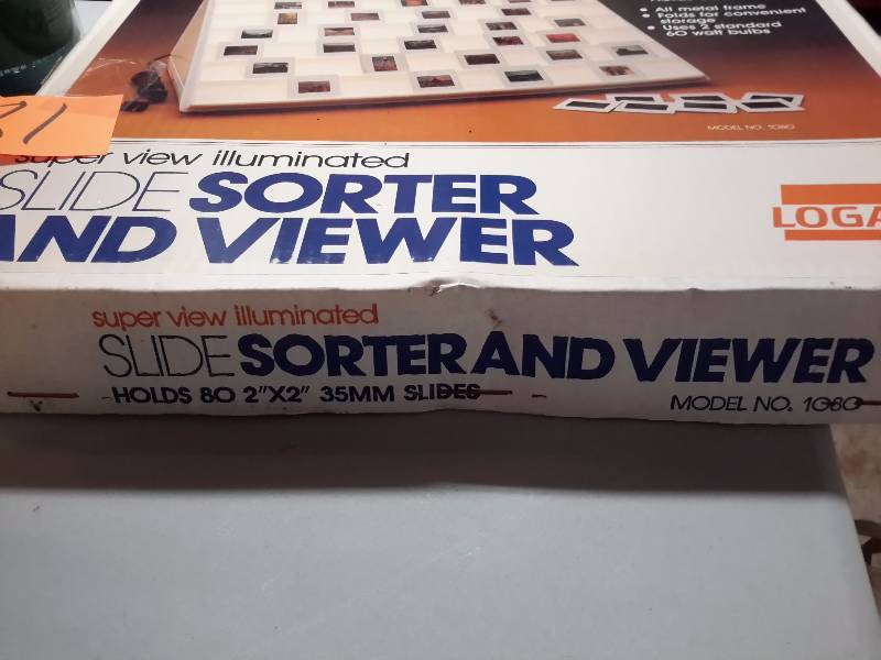 lot 81 image: Slide Sorter Viewer