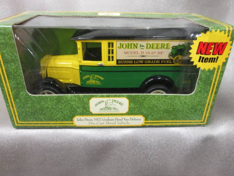 John Deere Metal Collectible 1927 M...