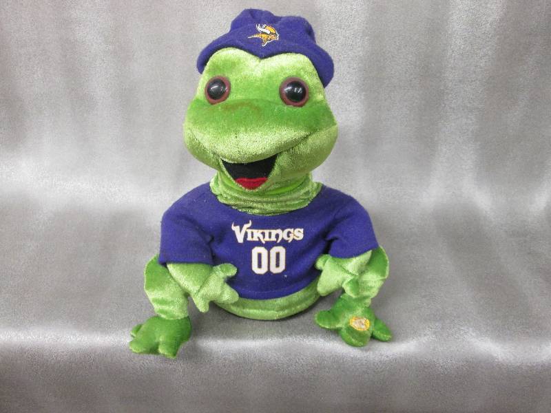 Vikings Birthday Frog plays music...