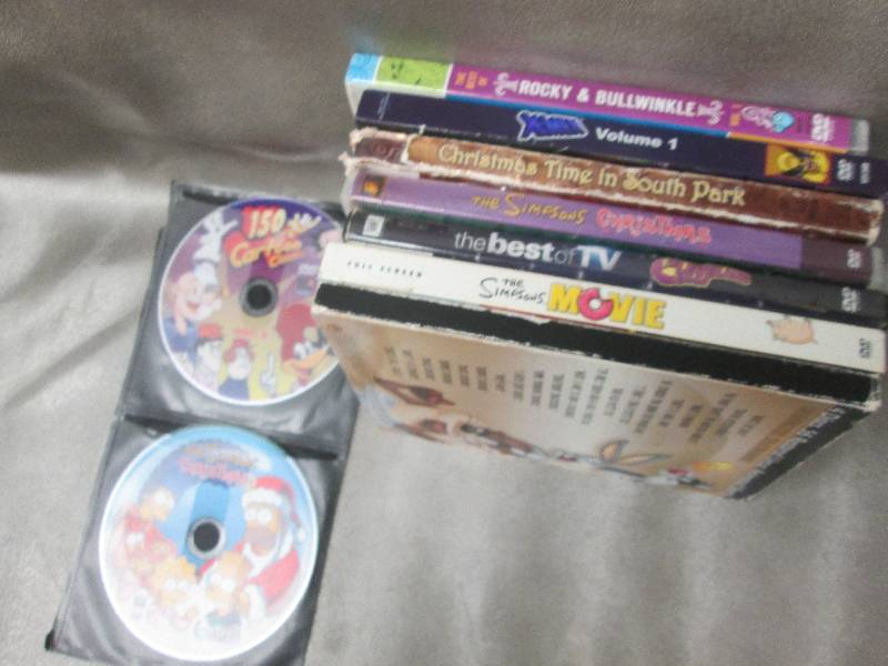 Lot of 10 Kids Movies on DVD, 3 wi...