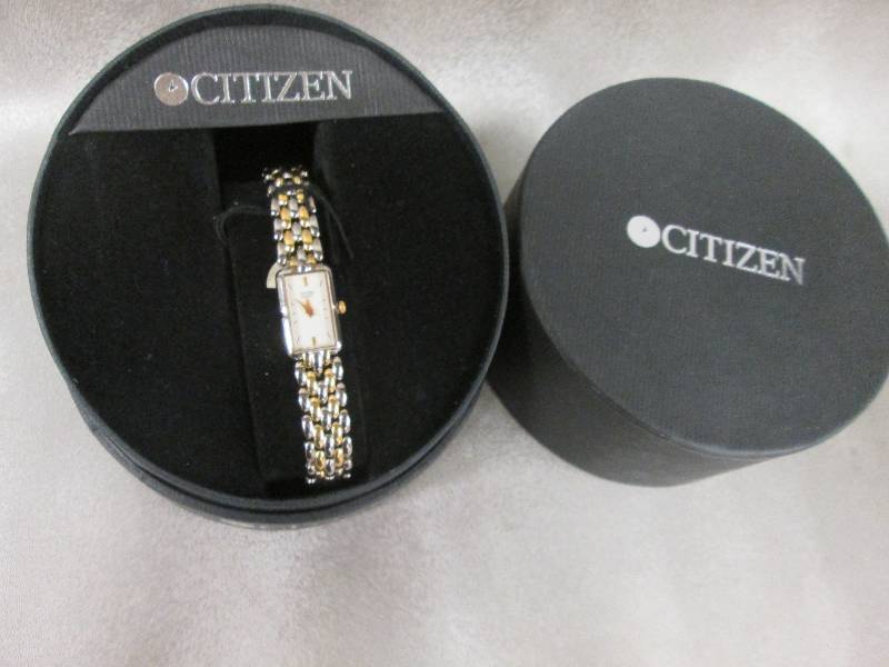 Citizen Ladies Watch Retail $175.0...