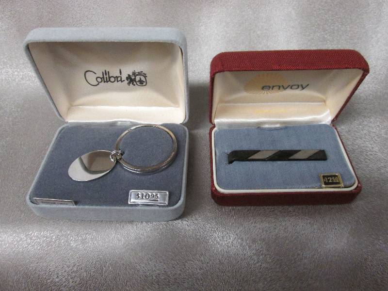 Boxed Key Ring Tie Tack...
