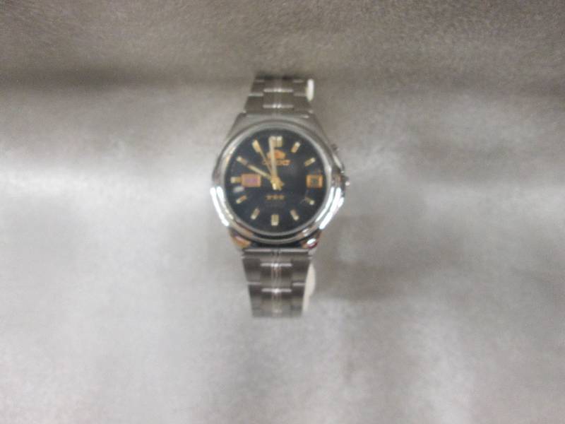 Orient Mens Watch Retail $85.00...