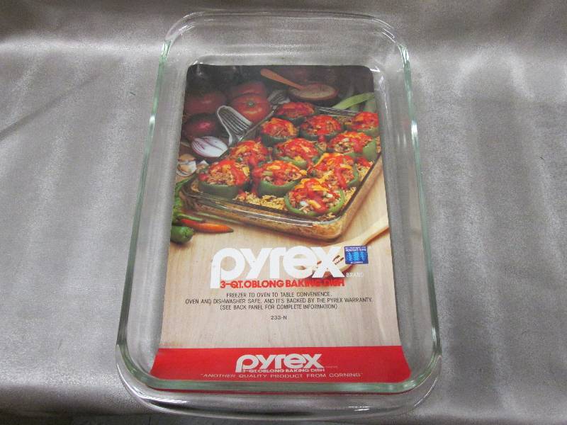 3 Qt Oblong Pyrex Baking Dish...