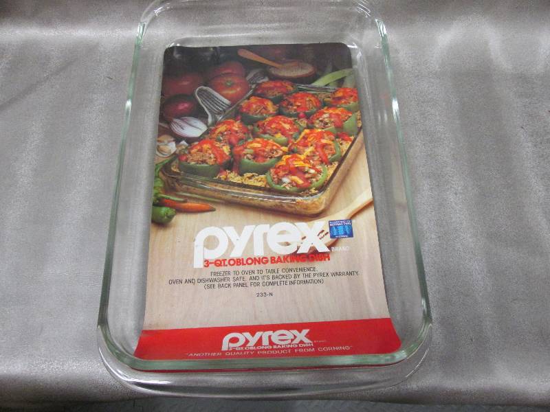 3 Qt Oblong Pyrex Baking Dish...