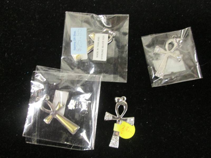 Lot of 4 Cross Pendant Charms Retai...