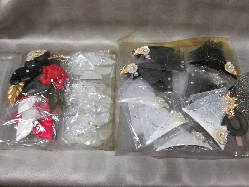Lot of Assorted Hair Barrettes...