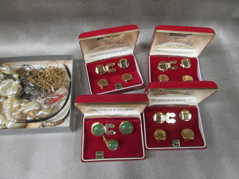Button covers, cuff links, assorted...