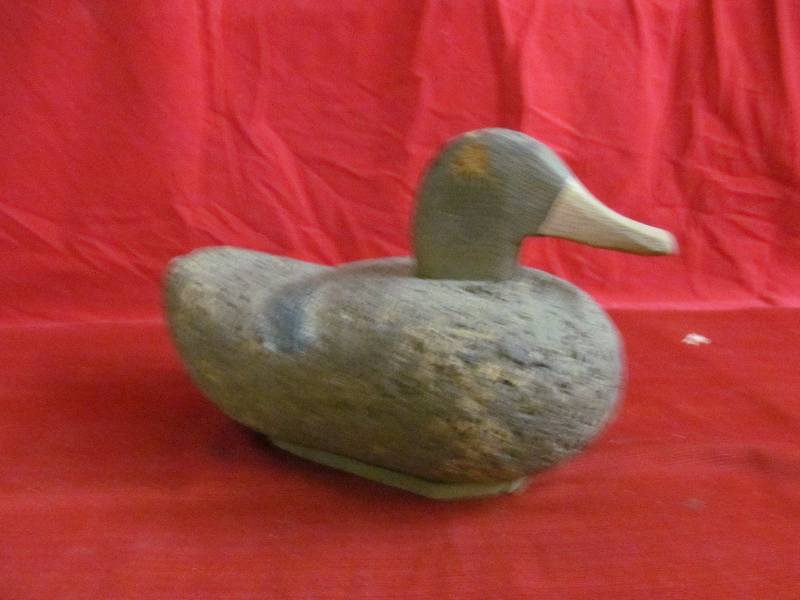 lot 78 image: vintage duck decoy