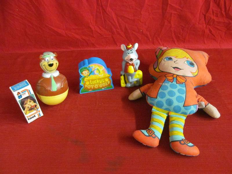 lot 88 image: toys