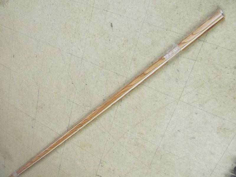 lot 171 image: trim molding