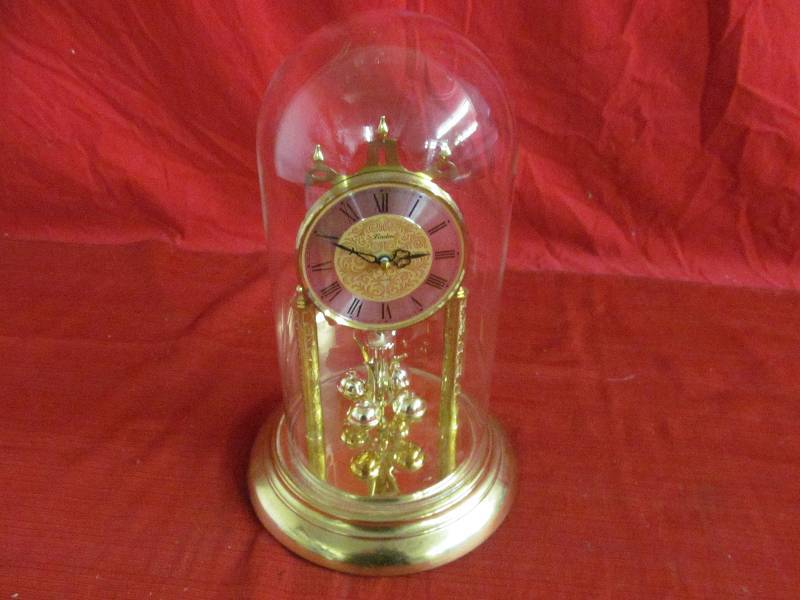 lot 222 image: Clock