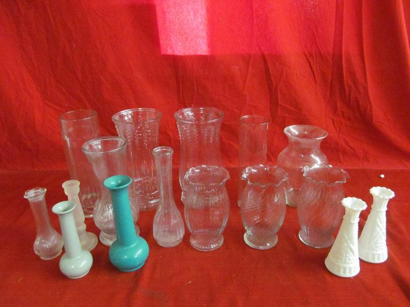 lot 248 image: Flower Vases