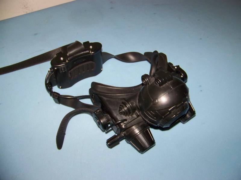 lot 54 image: Kids, Night Vision Goggles