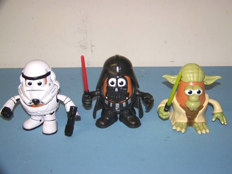 lot 61 image: (2) Star Wars, Fighter Crafts  Space Ships and (3) Star Wars, Mr. Potato Head Characters