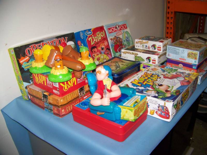 lot 62 image: Kids Board Games
