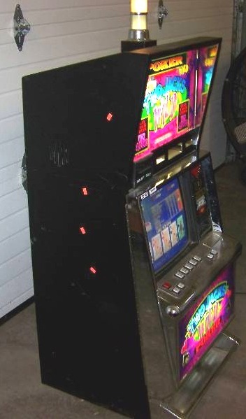 lot 8 image: Two Jacks Wild, Electronic Poker Machine