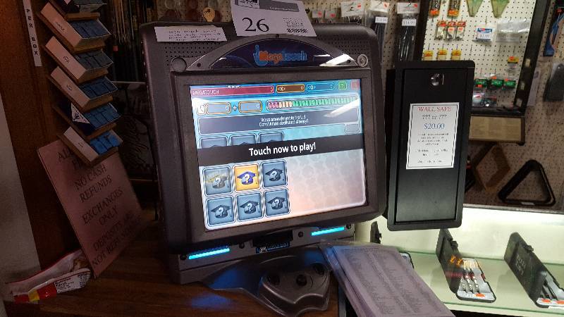 lot 26 image: MegaTouch Ion Elite Edge 2010.5 Countertop Video Game