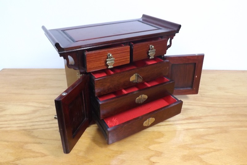 Vintage Asian Themed Wood Jewelry Box with Brass Hardware