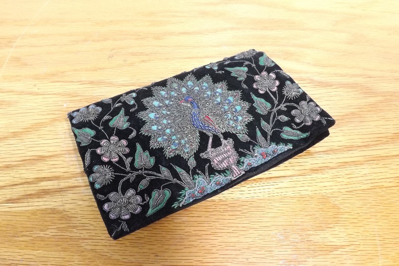 Vintage Jagat Narain & Sons WWII Bullion Sweetheart Purse with Gold and Silver Thread